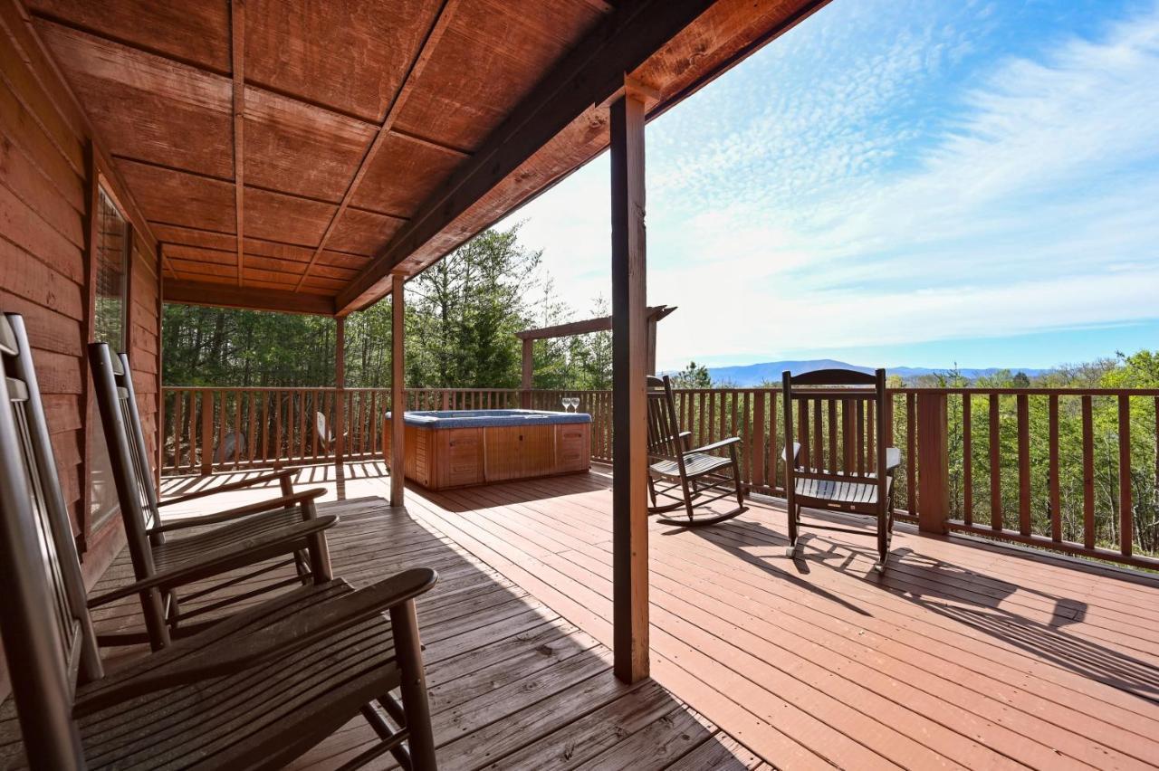 Private Mountain Cabin, Hot Tub Escape In The Smokies, With The View Sevierville Bagian luar foto