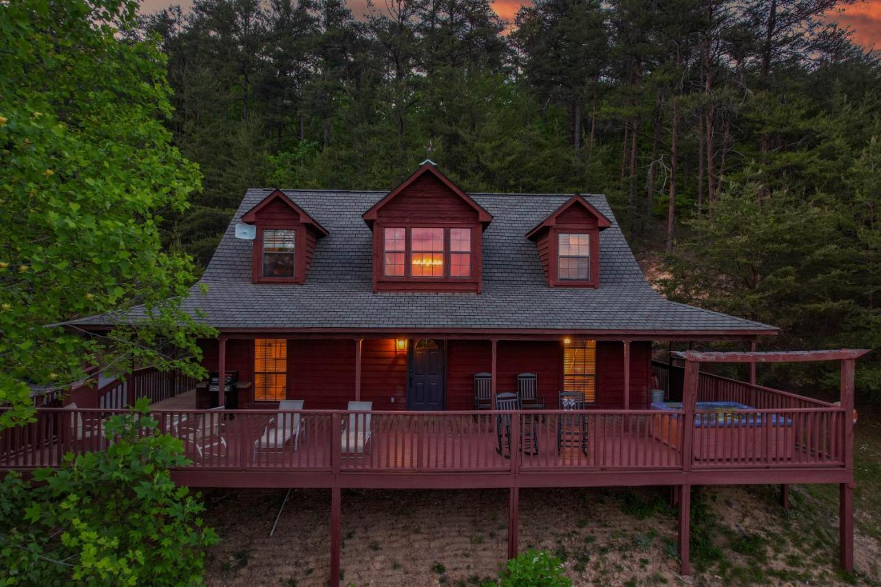 Private Mountain Cabin, Hot Tub Escape In The Smokies, With The View Sevierville Bagian luar foto