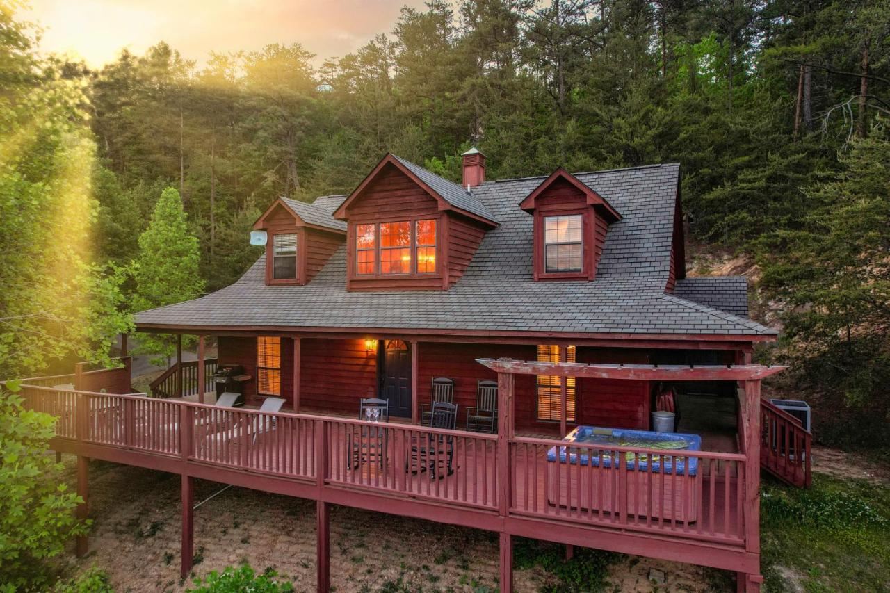 Private Mountain Cabin, Hot Tub Escape In The Smokies, With The View Sevierville Bagian luar foto